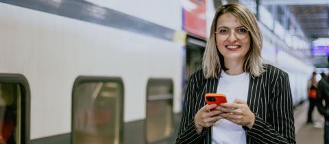 Digital apps for assignees and HR